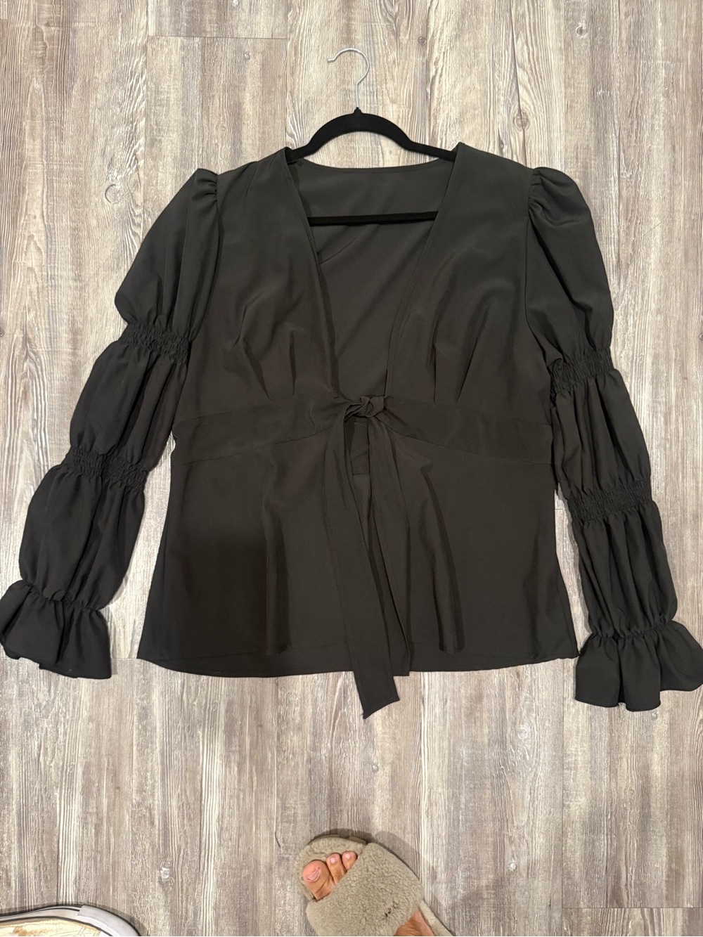 Chic Black Tie-Front Puff Sleeve Blouse - Picture 3 of 5